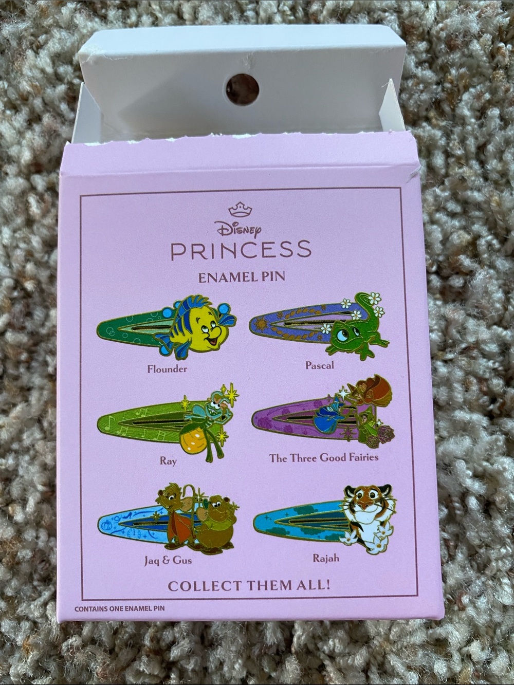 Pascal Disney Pin - Picture 3 of 3
